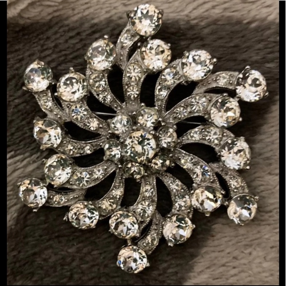 Bogoff Signed Vintage Rhinestone Pinwheel or Spinner Brooch